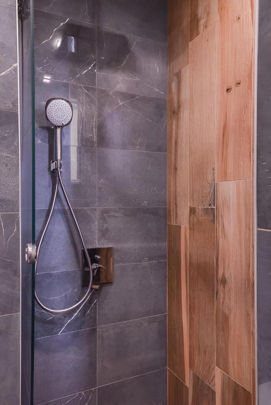 Urban Eden - Lux & Style, 2-Bedroom, 2-Bathroom Софія Екстер'єр фото