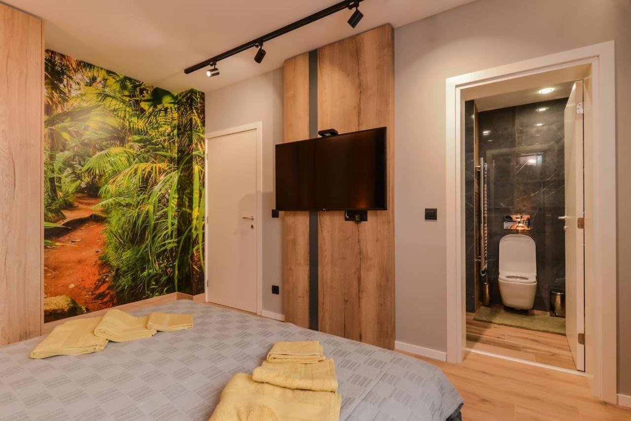 Urban Eden - Lux & Style, 2-Bedroom, 2-Bathroom Софія Екстер'єр фото